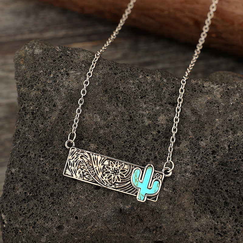 Stylish Turquoise Necklace