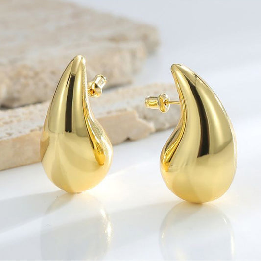 Simple Water Drop Three-dimensional Earrings