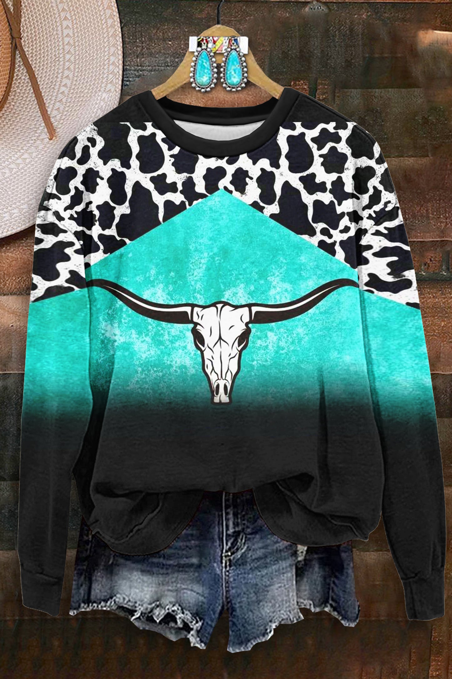 Classic Longhorn Print Long Sleeve Top