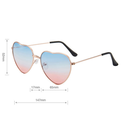 Distinctive Gradient Heart Glasses