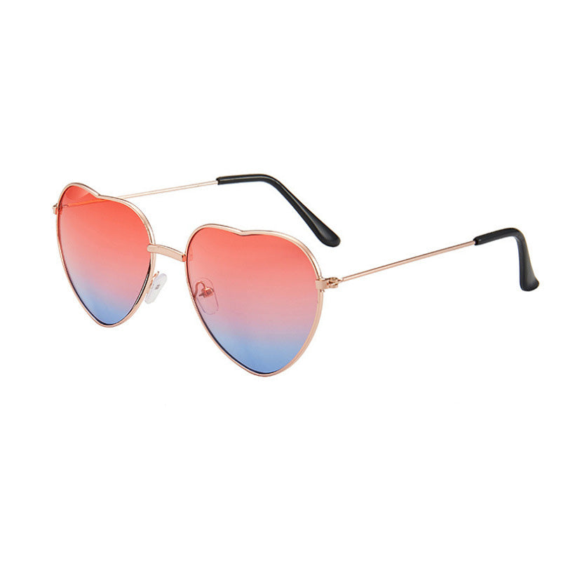 Distinctive Gradient Heart Glasses