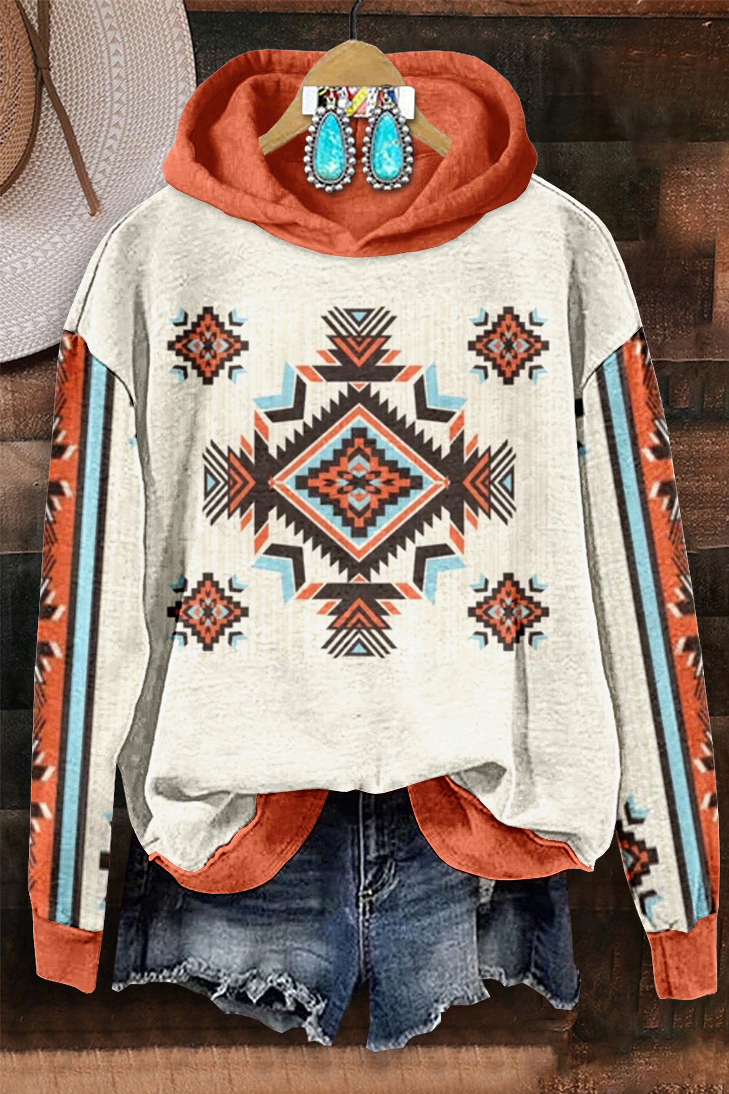 Vintage Country Aztec Graphic Hooded Sweatshirt